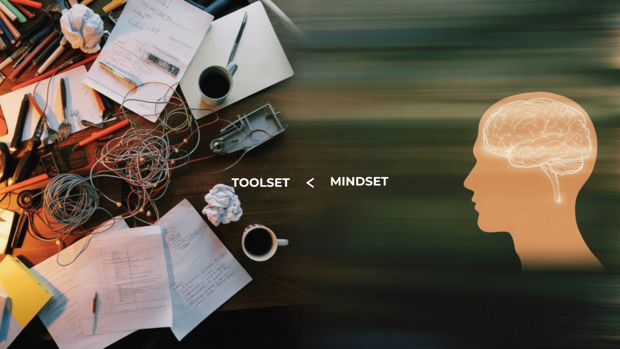 Od Mindsetu k Exekuci: Proč 95 % týmů selhává v AI transformaci (a jak být mezi těmi, kdo ji zvládnou)